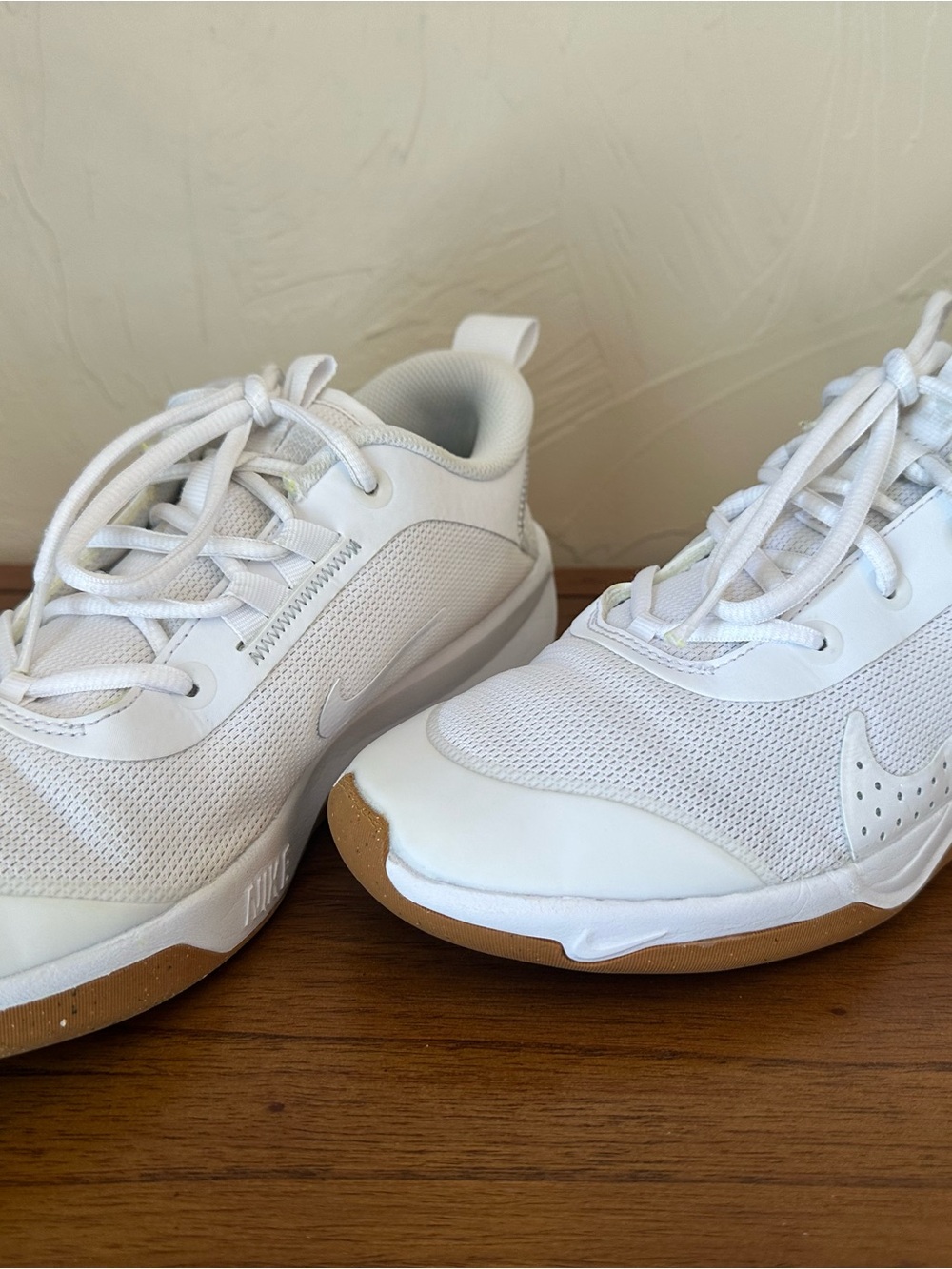 Volleyball Nike White Low-Top Sneakers with Gum Outsole